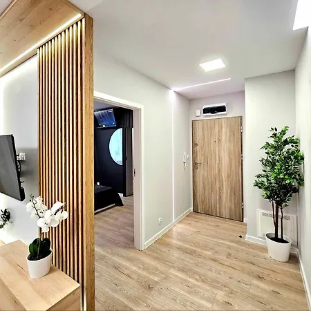 Daire Apartament 4